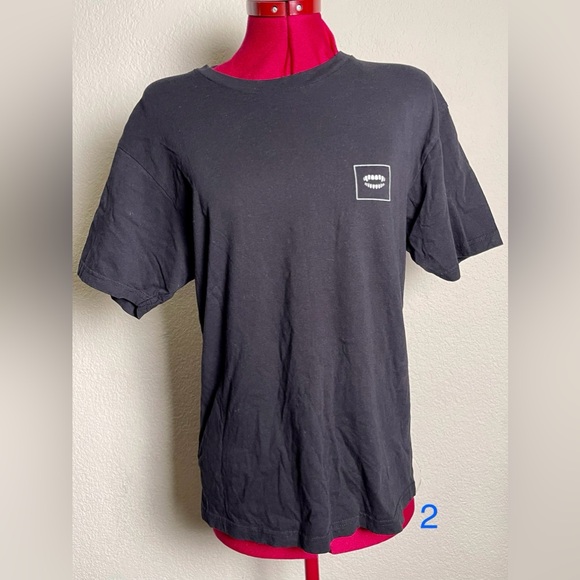 Chomp Skull Scuba Diver T-Shirt - Picture 2 of 7